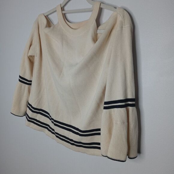 Anthropologie knitted knotted cold shoulder top size small - Picture 8 of 12
